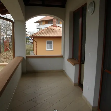 Edit Apartman Appartamento Balatonlelle